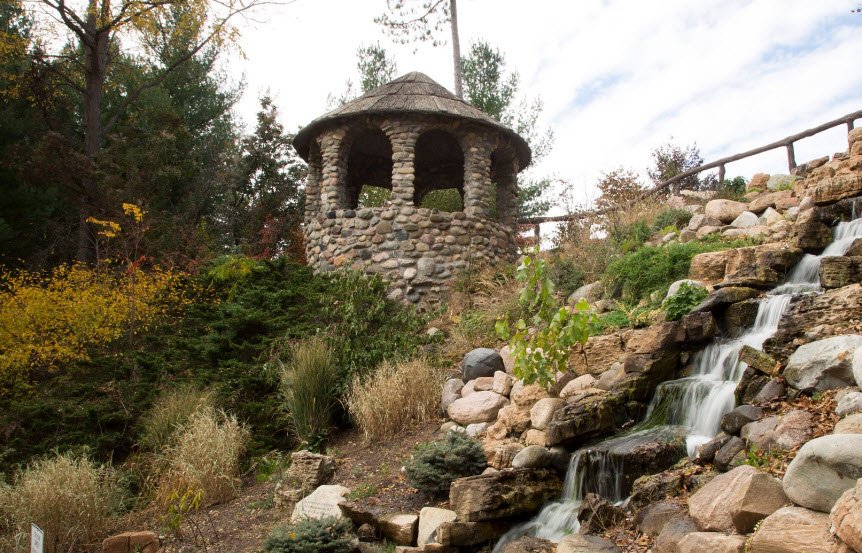 Slayton Arboretum, United States